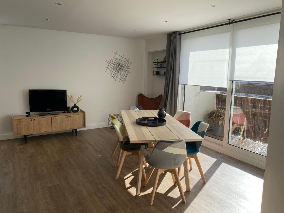 Appartement Situe En Centre Ville Super Lumineux Dunkirk Eksteriør billede